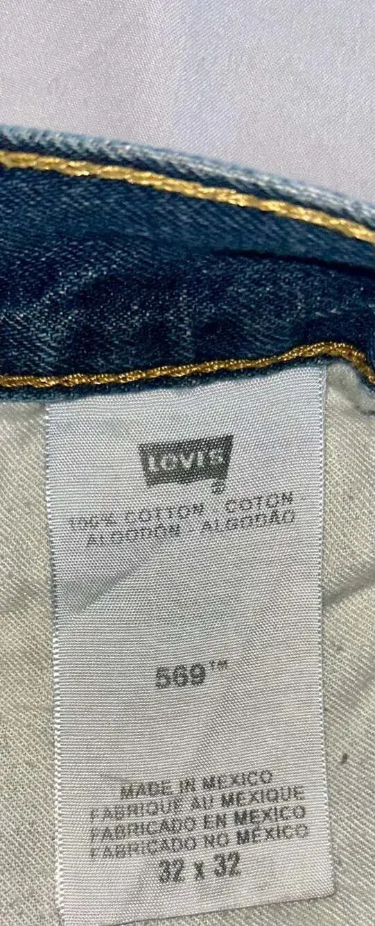 Levis levi 569